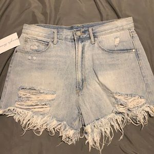 NWT Articles of Society size 30 Frey Hem Shorts